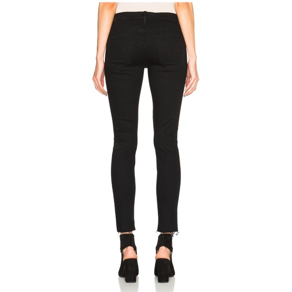 Mother Looker Ankle Fray in Guilty as Sin (Size 26) - Picture 2 of 8